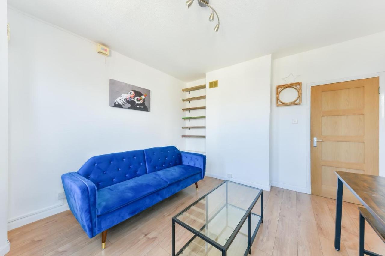Cozy 1-Bed Apartment In Brixton Londra Esterno foto